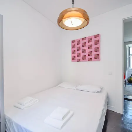 Apartment Acolhedor De 1 Perto Da Baixa